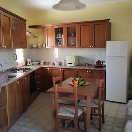Holiday home Cora Manna *